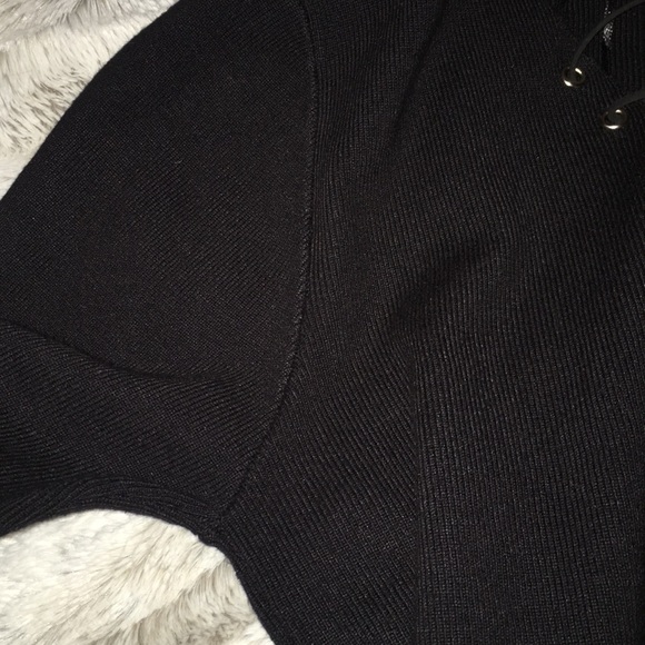 LF LED LONDON  LACE UP SWEATER  W SILVER EYE HOLES - Picture 3 of 5